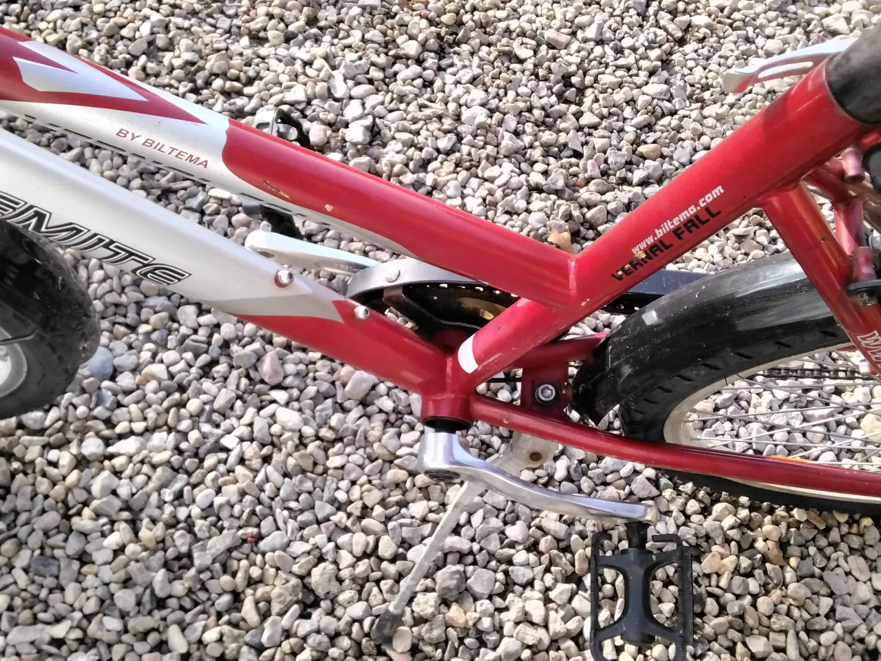 Billede 3 - Yosemite 24" drengecykel med 3 gear og nye dæk