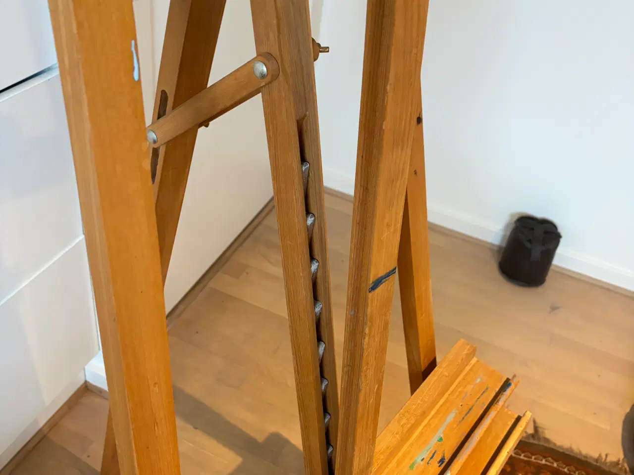 Billede 2 - Staffeli til malerier - let at indstille