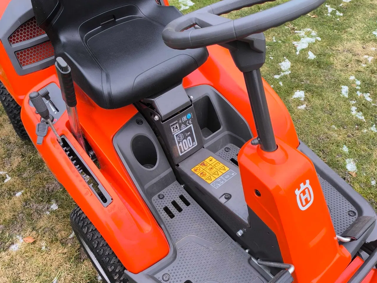 Billede 3 - Husqvarna r213c
