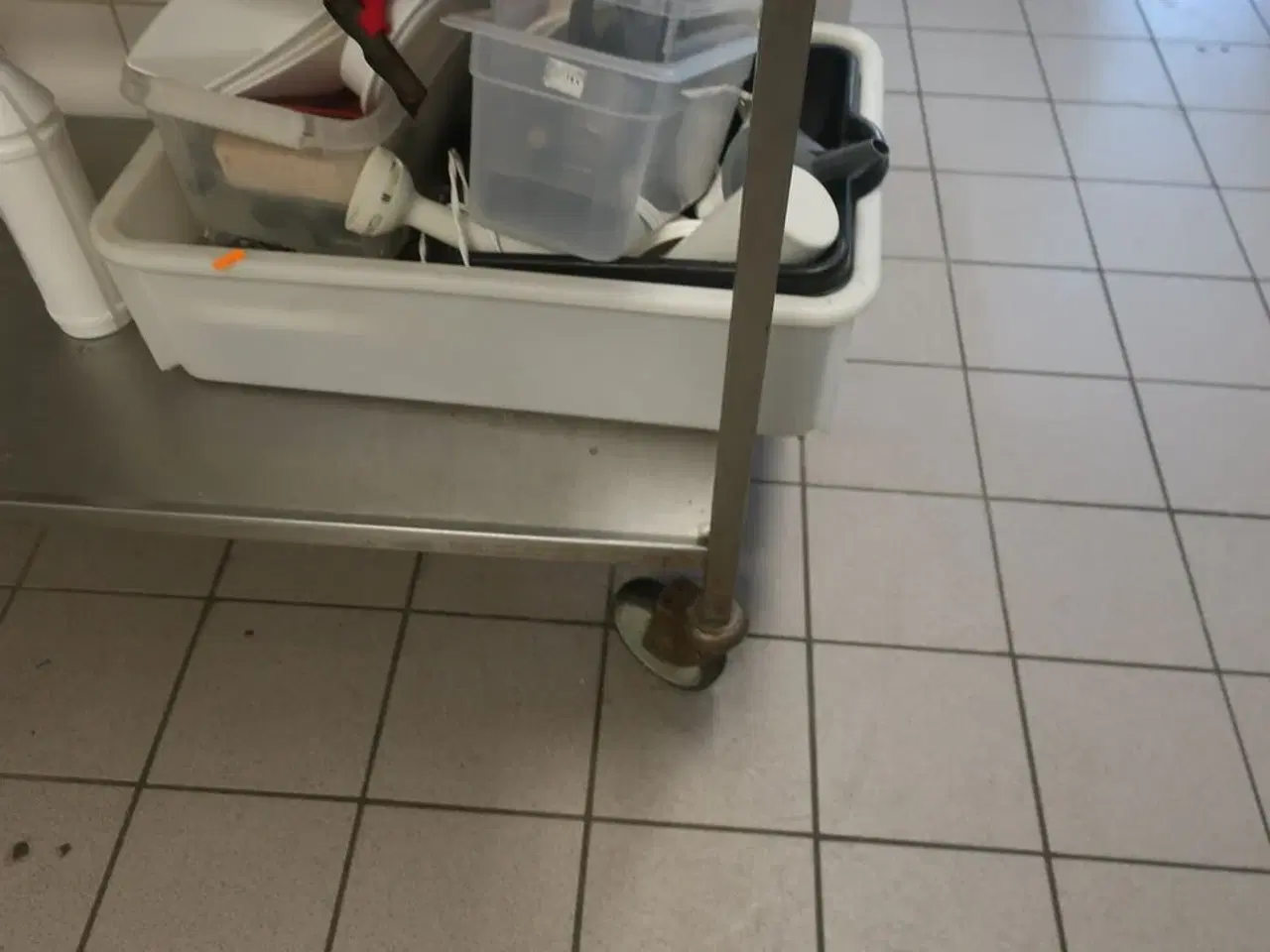 Billede 2 - Rullebord (uden indhold)