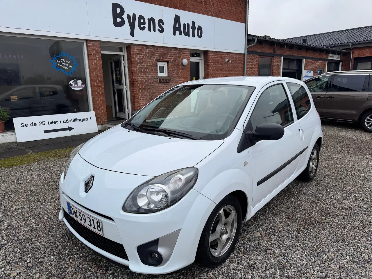 Billede 3 - Renault Twingo 1.2 Nysyn Meget Pæn og Velholdt