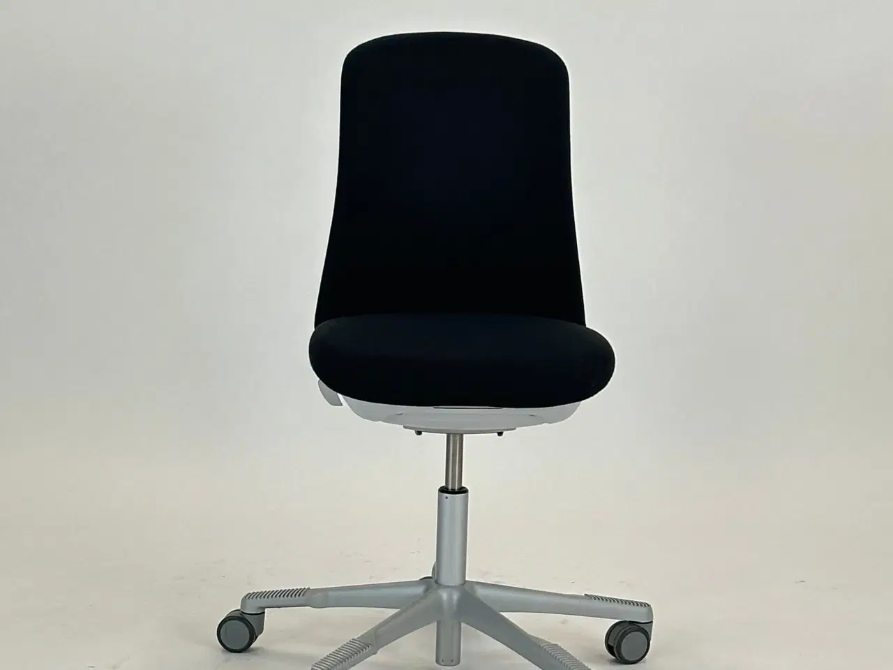 Billede 3 - HÅG Sofi 7200 - 150mm (Sort-Sort knap)