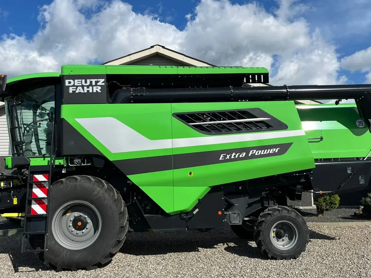 Billede 14 - Deutz-Fahr C7206 With 24feed - 7.2m header. New and unused Combine together with 7.2m header