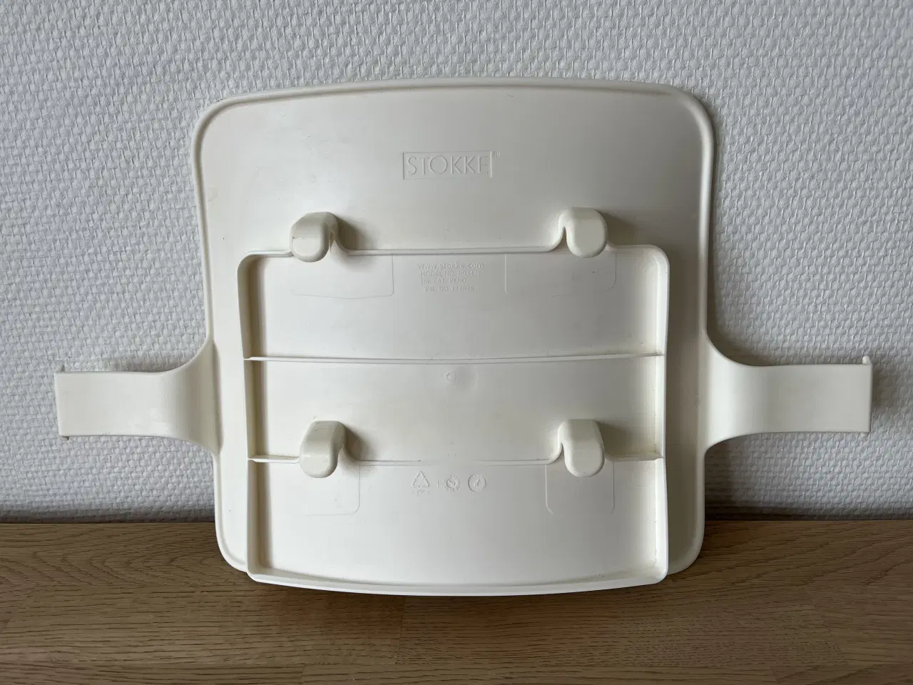 Billede 2 - Hvidt ryglæn til Stokke Trip Trap stol