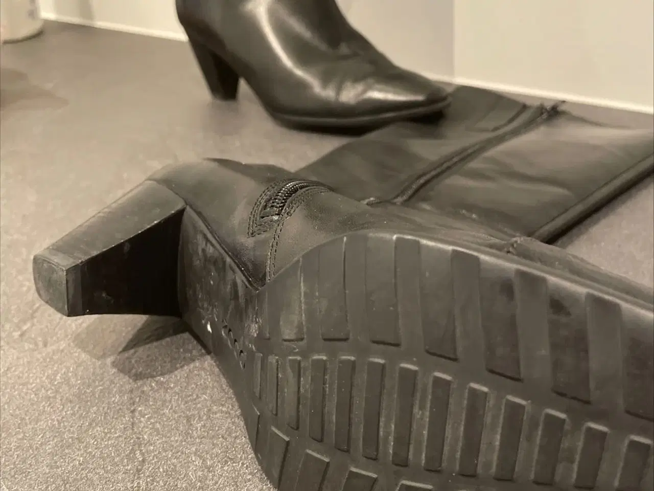 Billede 5 - Langskaftede ECCO støvler str 37 sælges