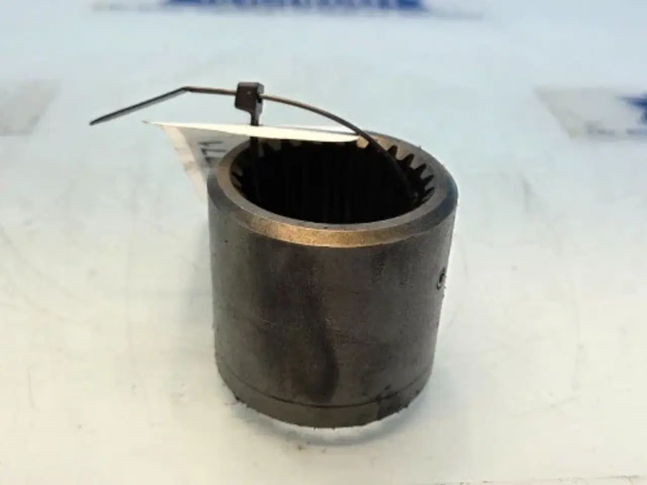 Billede 2 - Massey Ferguson 6290 Muffe 3382121M3