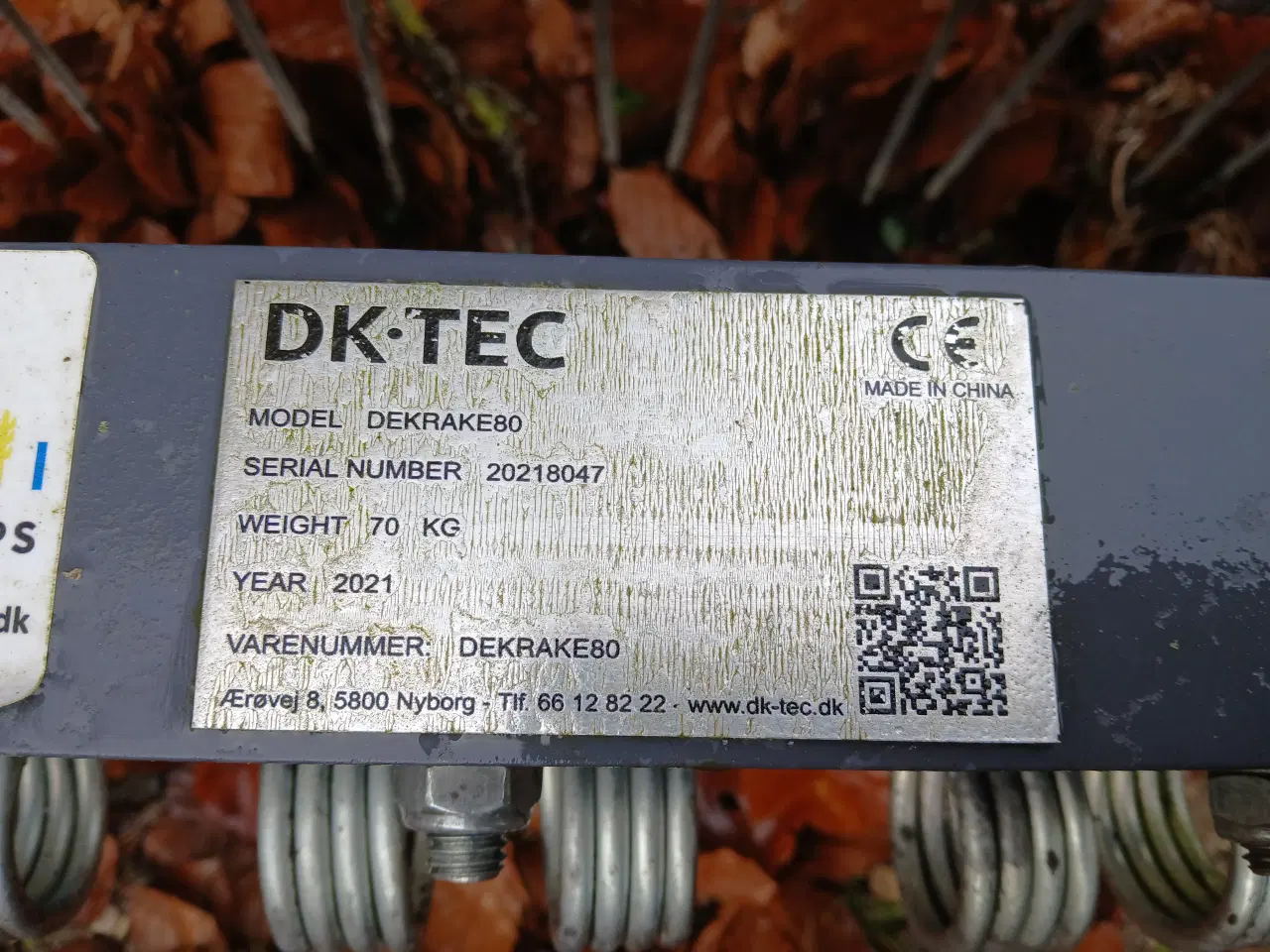 Billede 3 - Kraftig 232 cm. Gårdspladsrive