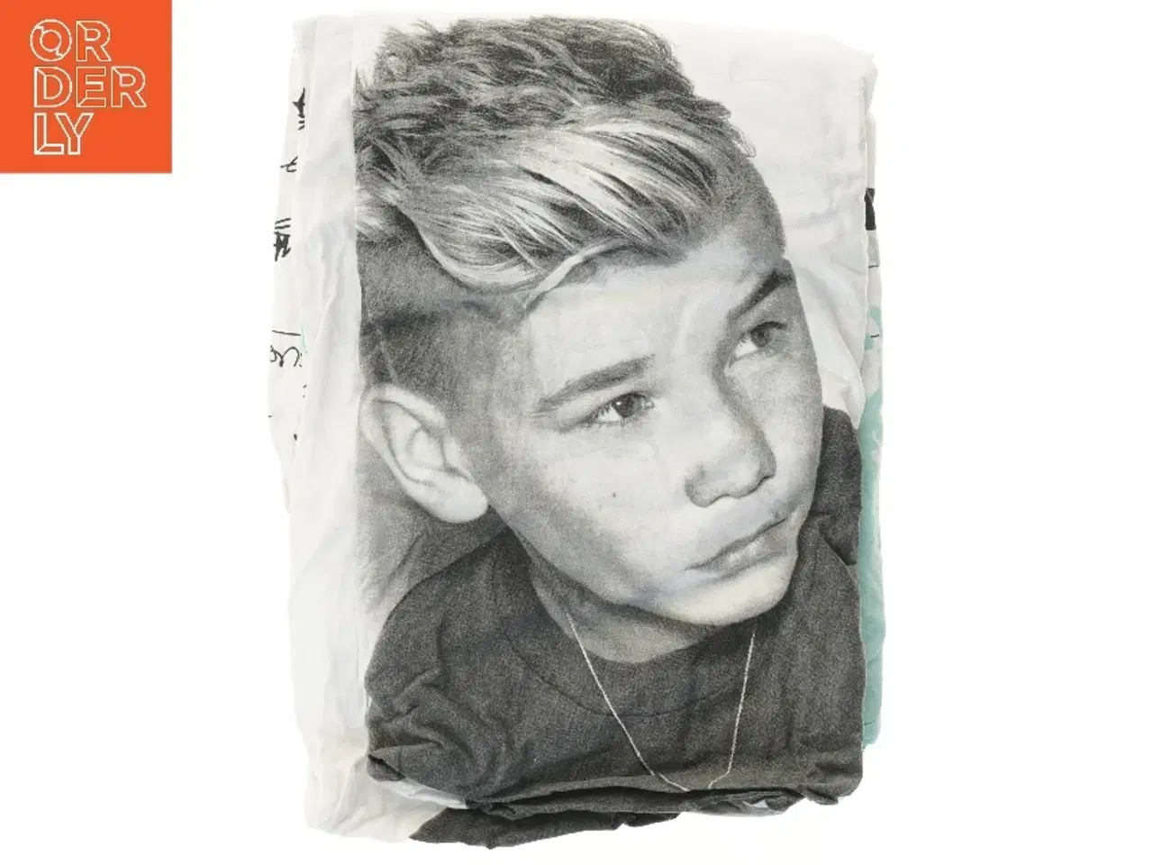 Billede 1 - Dyne- og pudebetræk med print af Marcus og Martinus (str. pude 65x53, dyne 260x110 cm)