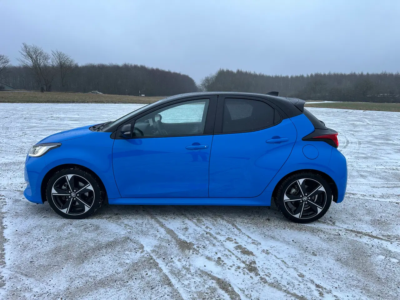 Billede 5 - Toyota Yaris 1,5 Hybrid Premier Edition e-CVT 5d