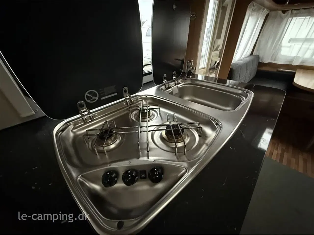 Billede 7 - 2018 - LMC Style 450 D