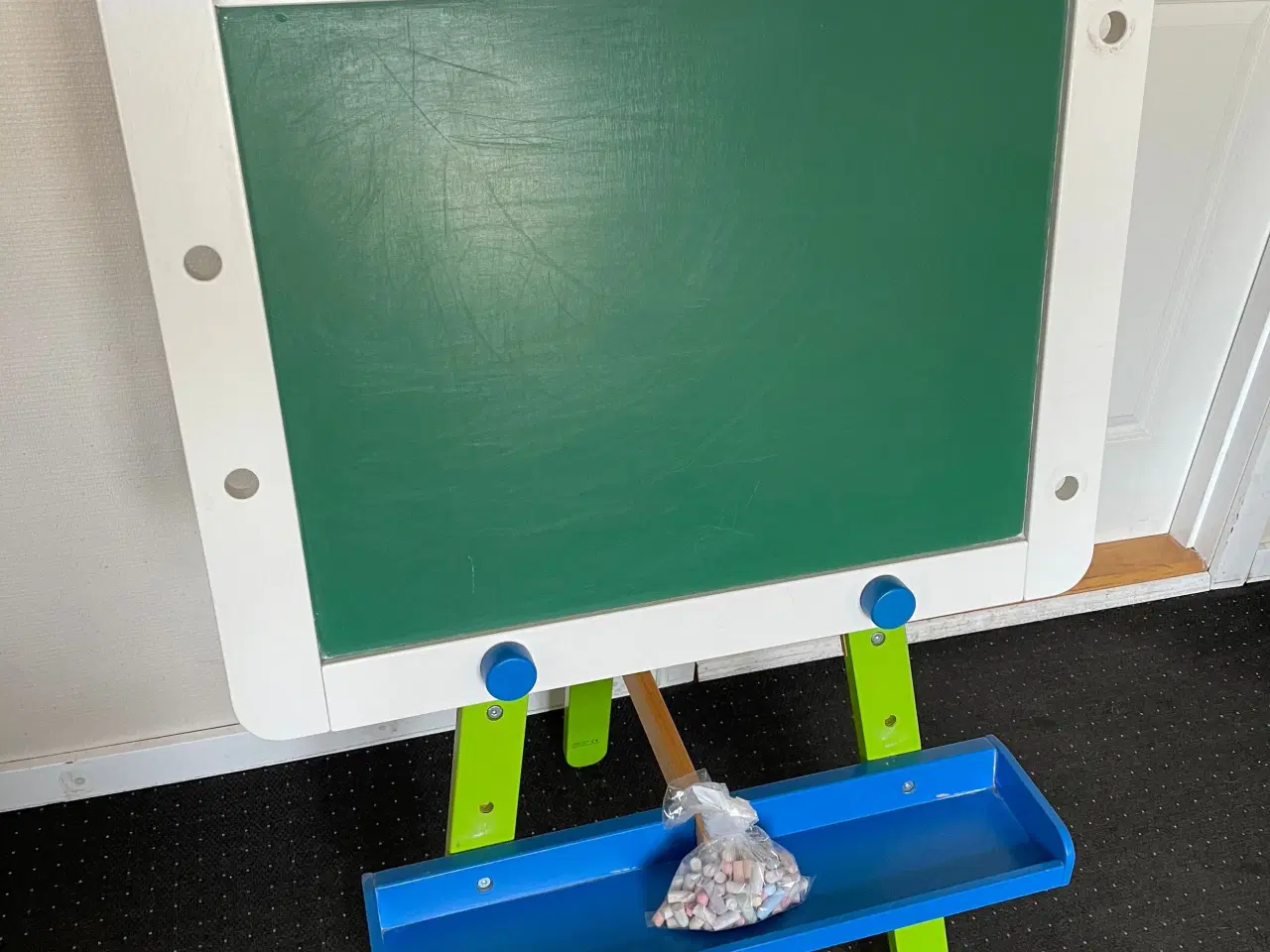 Billede 2 - whiteboard/tavle/papir til børn