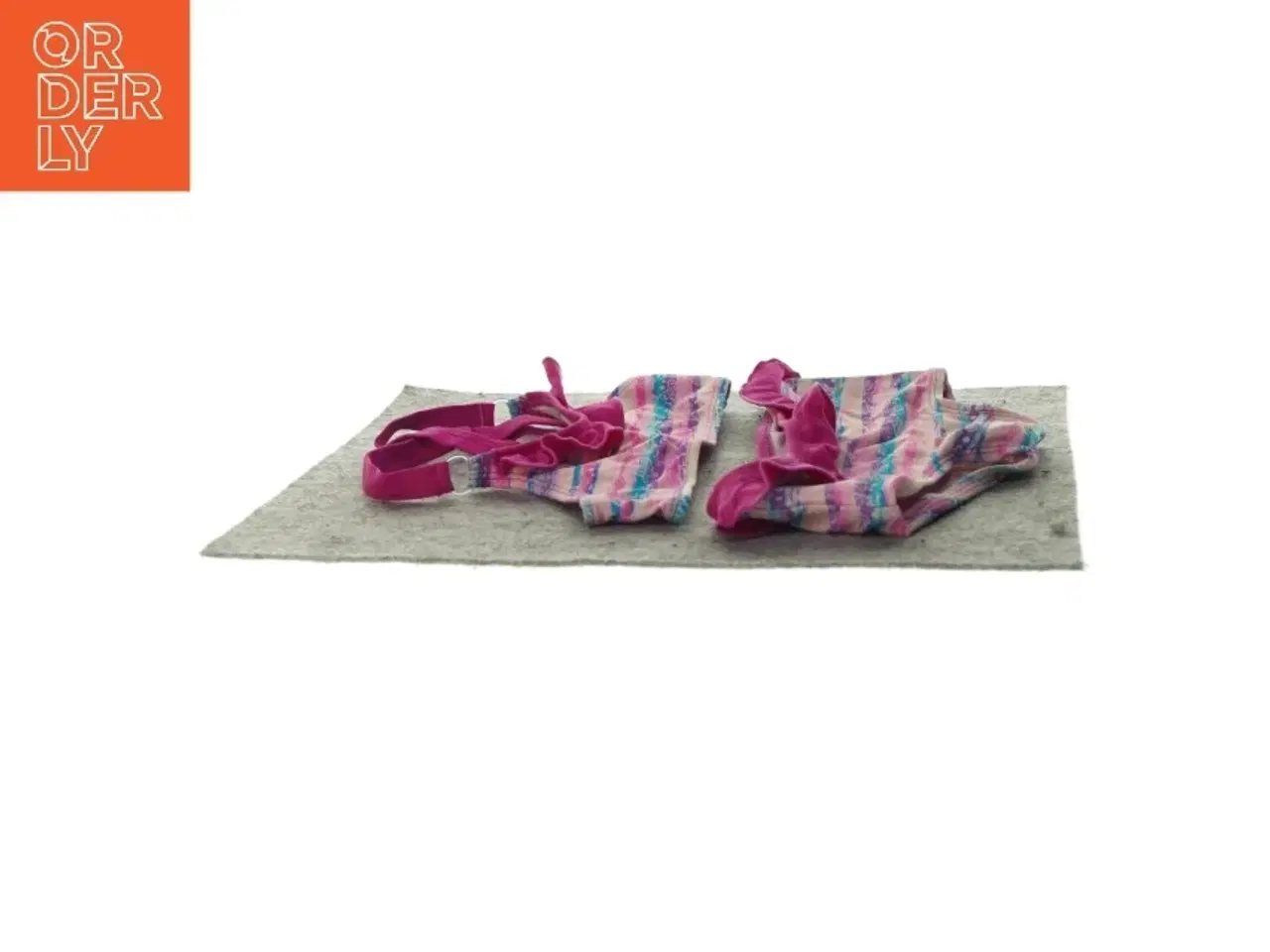 Billede 3 - Bikini (str. 104 til 110)