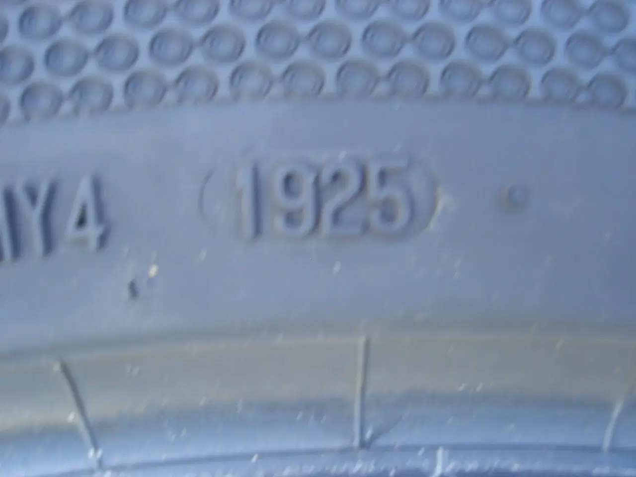 Billede 4 - 235/50x20 Conti 7