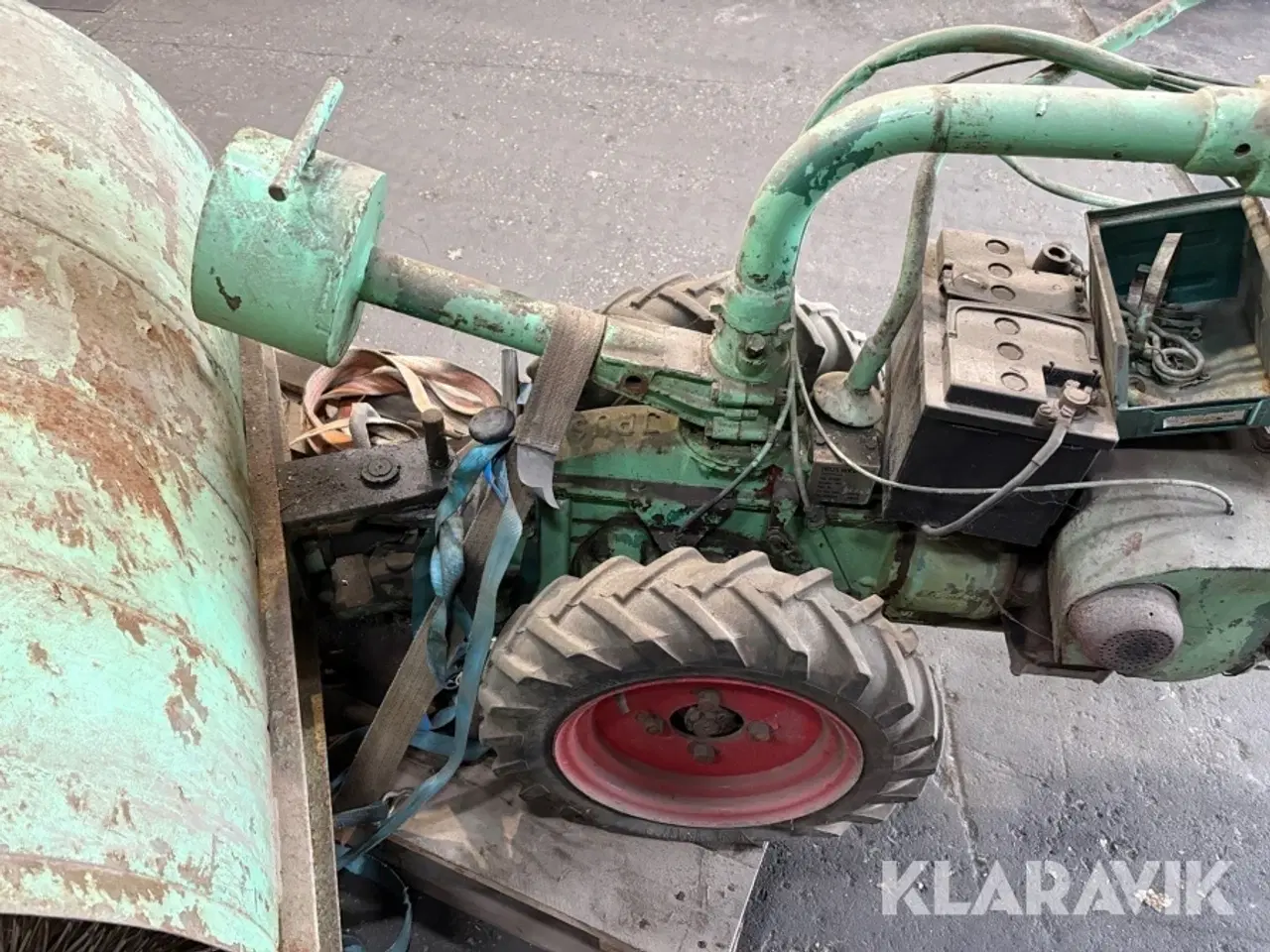 Billede 12 - Fejemaskine JRUS U1200