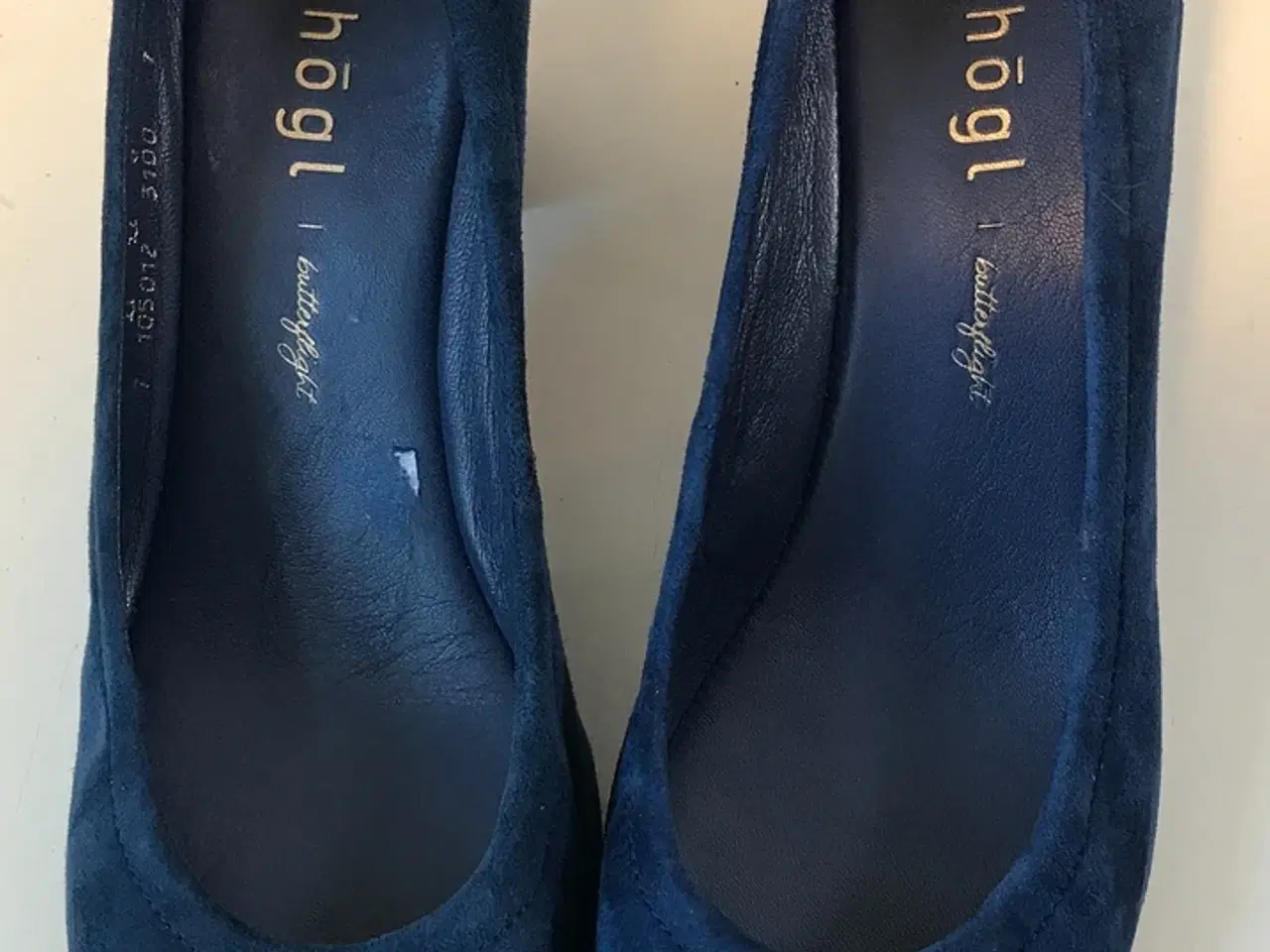 Billede 2 - Högl, blå pumps, str 40