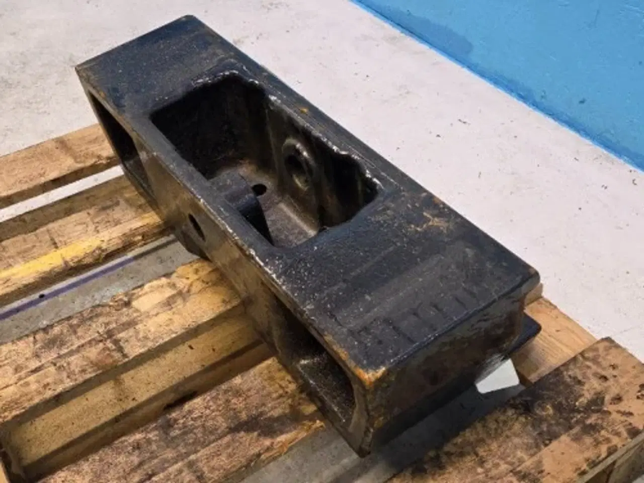 Billede 17 - New Holland T5.100 Vægtholder 87350022  5Stk