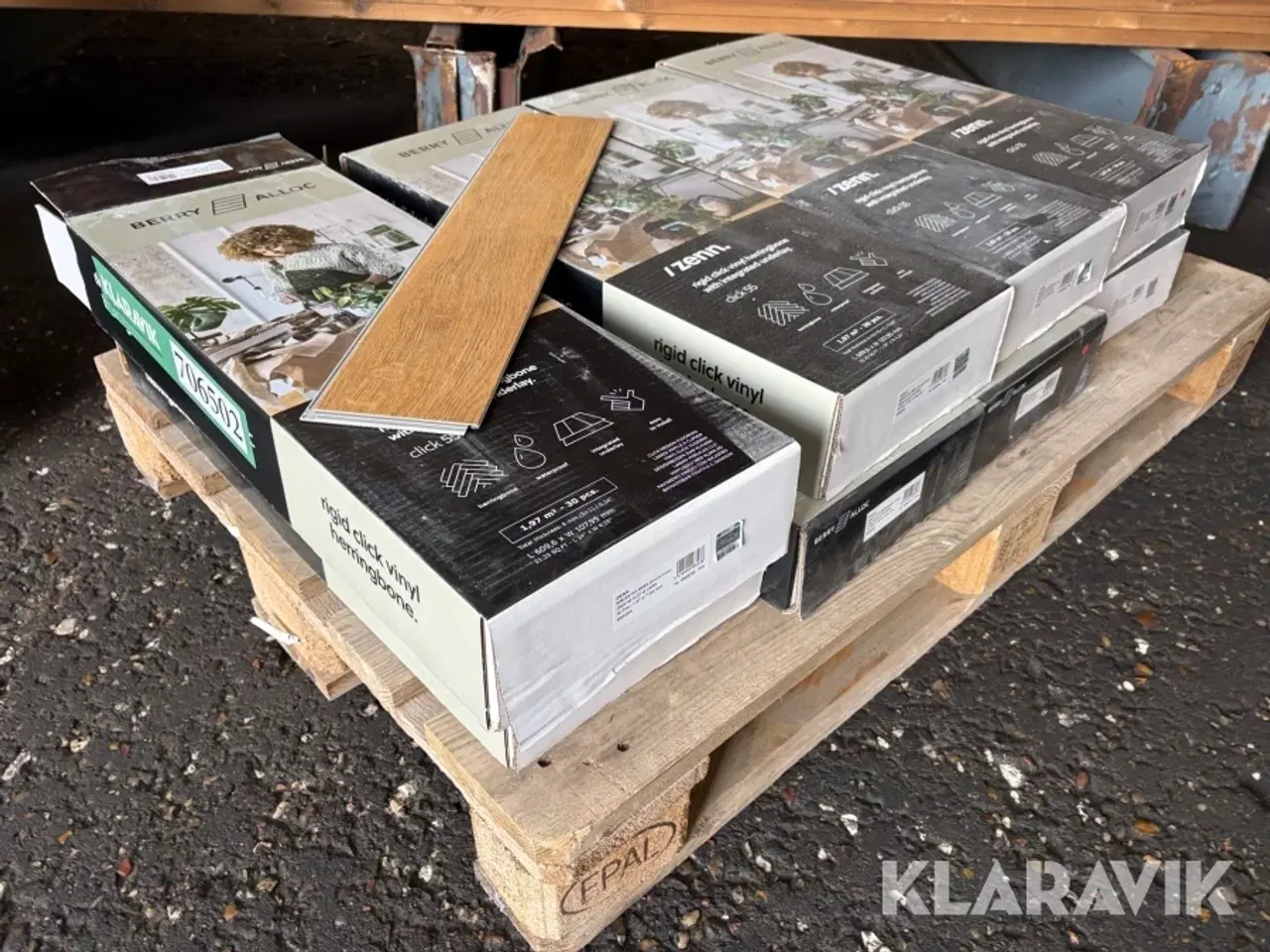 Billede 1 - Sildeben - vinyl klikgulv Berry Alloc Zenn 15,7kvm - 8 pakker