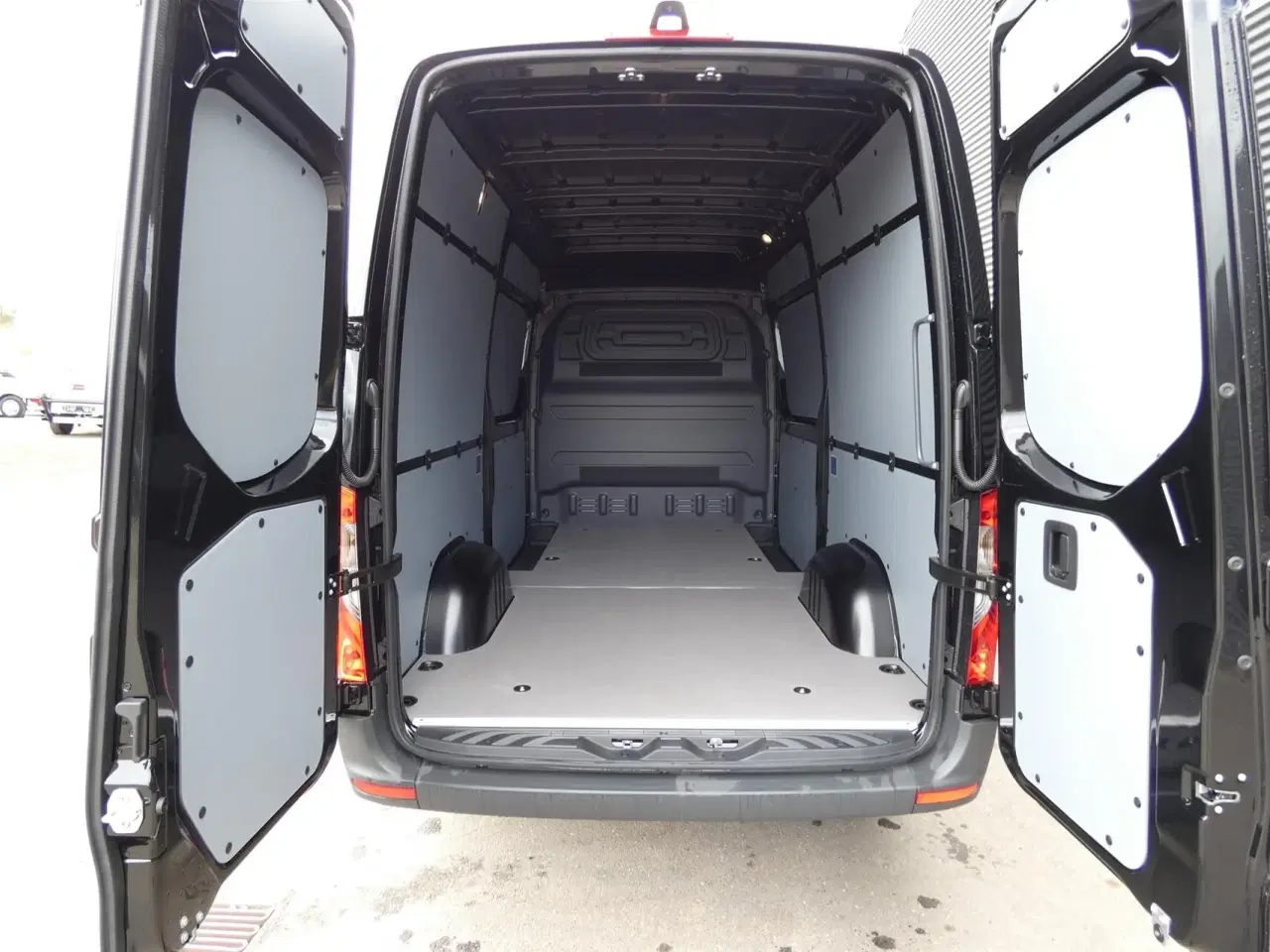 Billede 8 - Mercedes-Benz Sprinter 317 2,0 CDI A2 Pro 9G-Tronic 170HK Van 9g Aut.