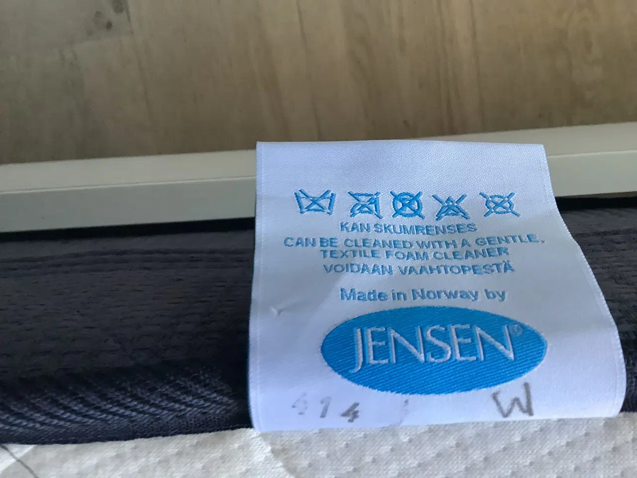 Billede 9 - Elevationsseng med JENSEN madras og Topmadras