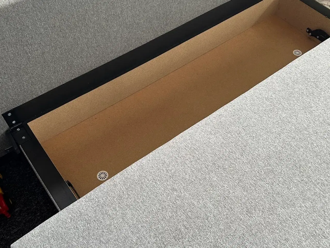 Billede 2 - Sovesofa i gråmeleret stof