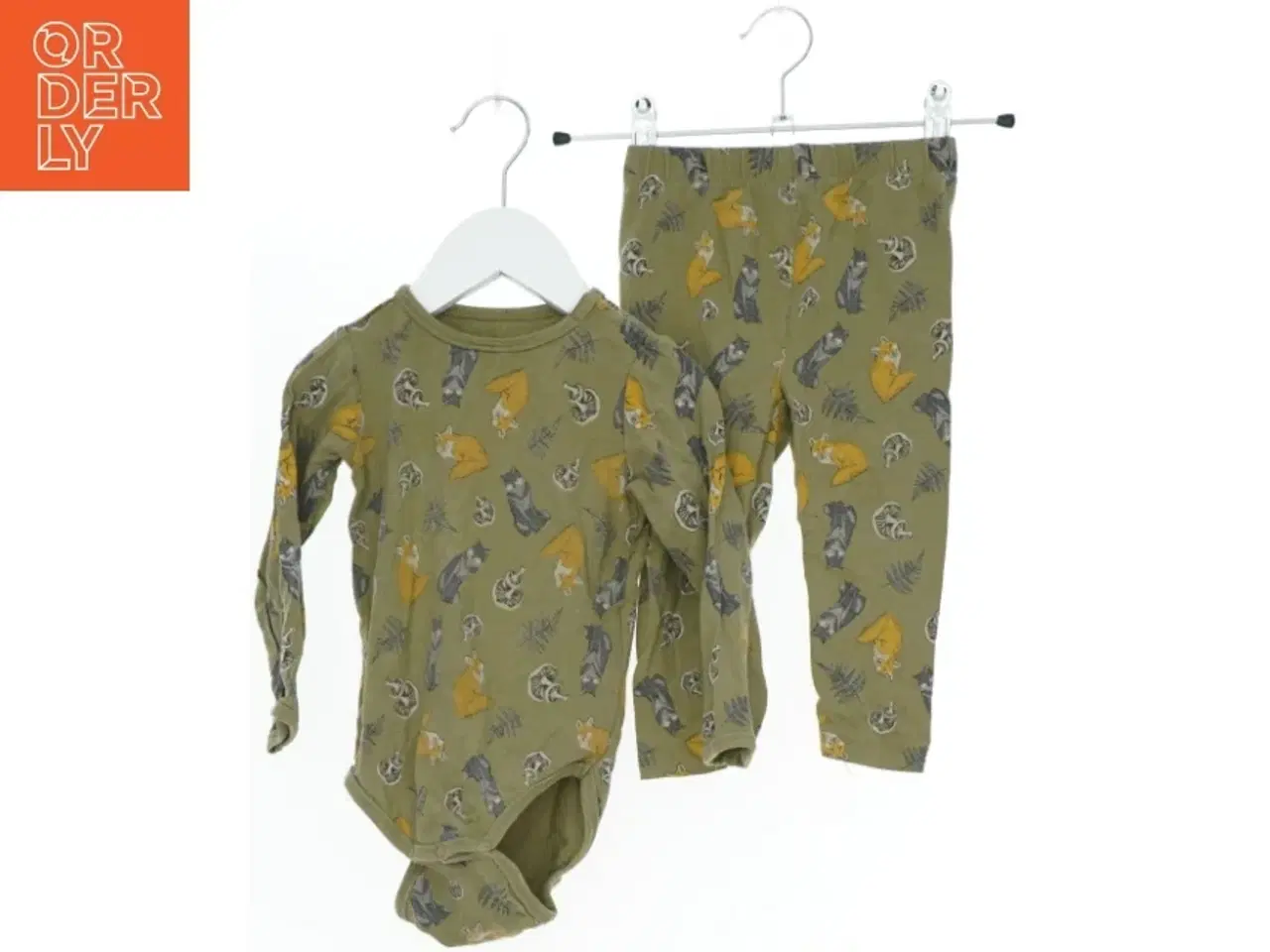 Billede 1 - Baby bodystocking og bukser med dyremotiv fra VRS (str. 80)