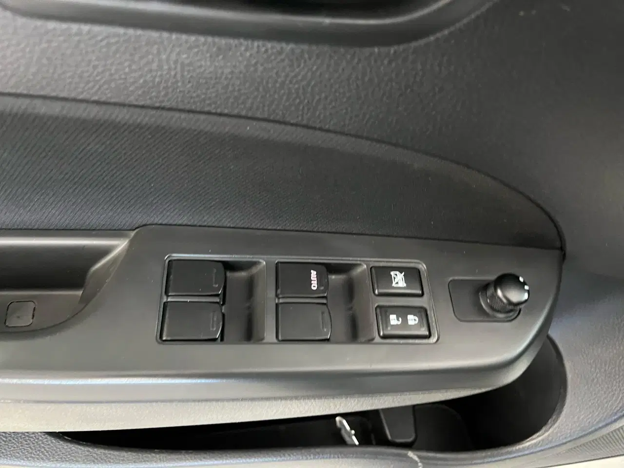 Billede 8 - Suzuki Swift 1,2 ECO+ GLX 94HK 5d