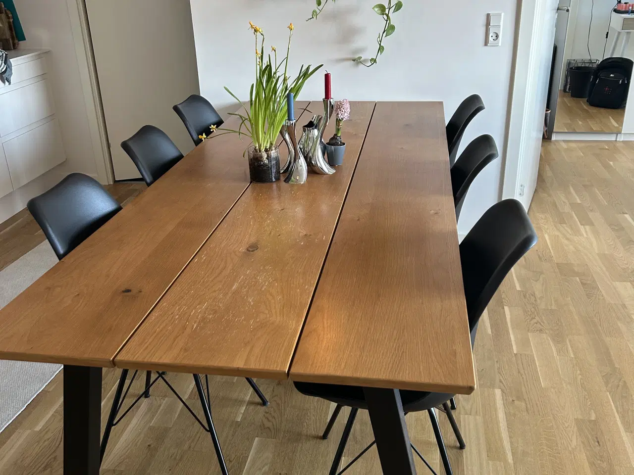 Billede 2 - Spisebord i egetræ