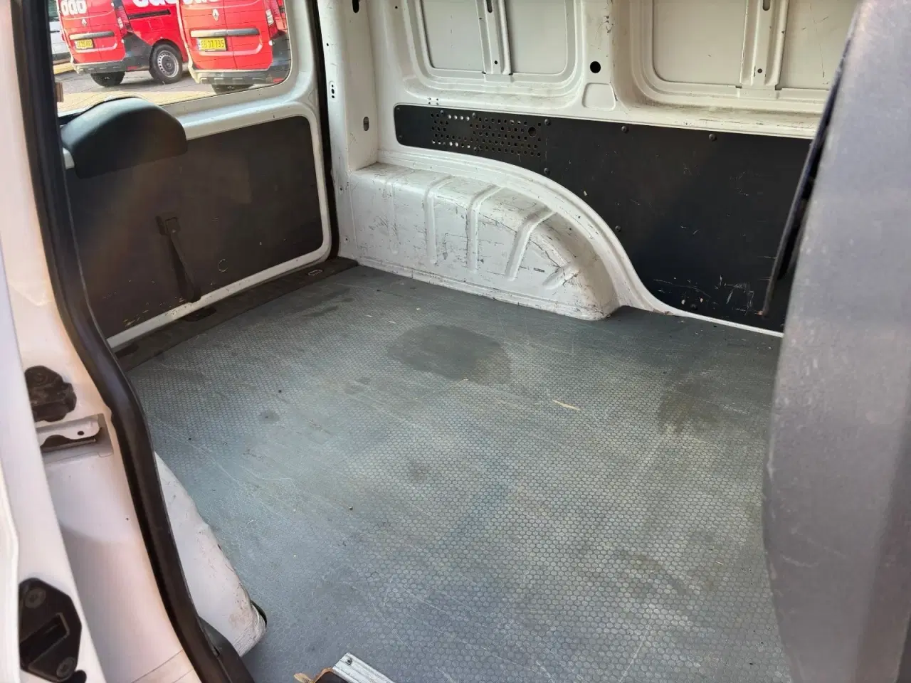 Billede 6 - VW Caddy 1,6 TDi 102 Edition 30 DSG