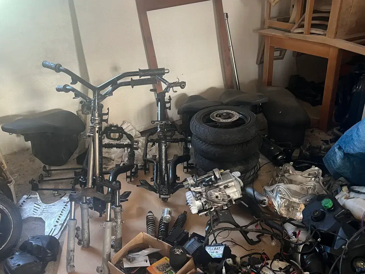 Billede 1 - Mange Yamaha Jog r Dele 