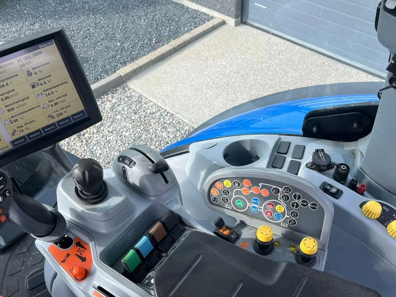 Billede 8 - New Holland T7.315 HD med frontlift og front PTO.