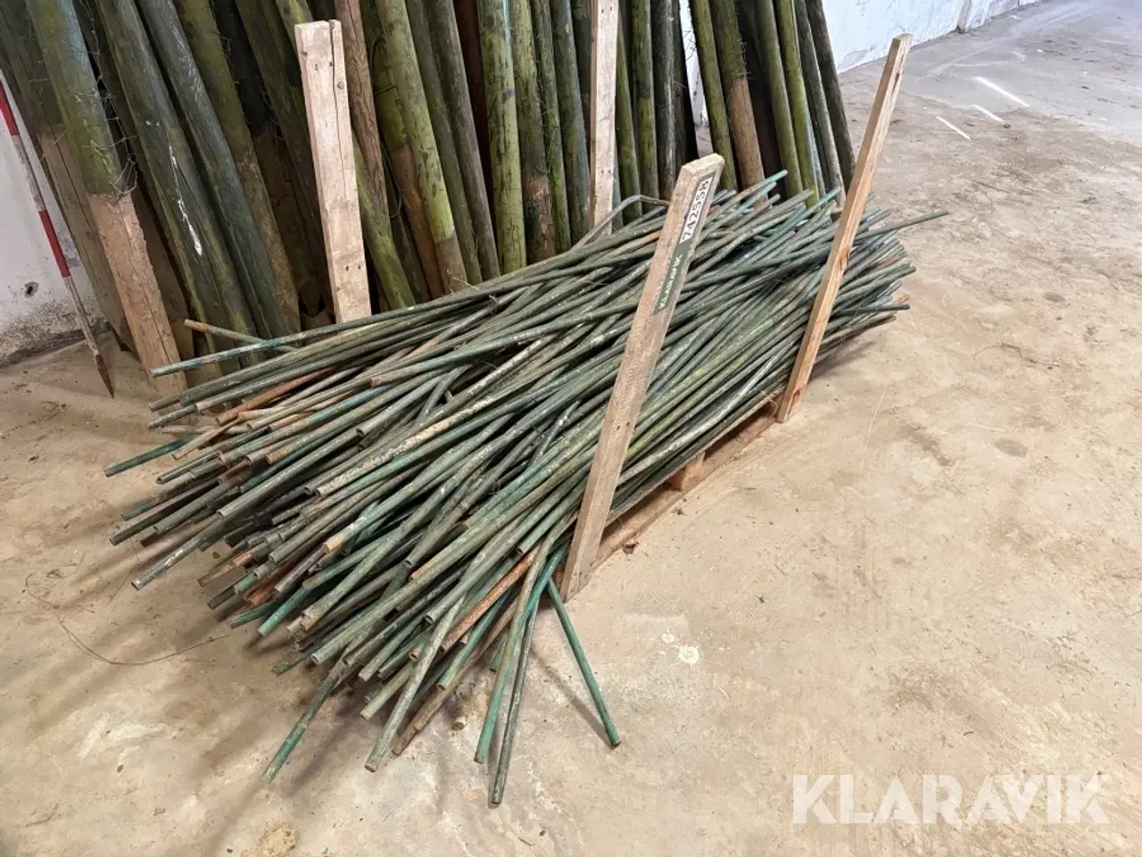 Billede 1 - Pæle til vildthegn ca. 150 styk