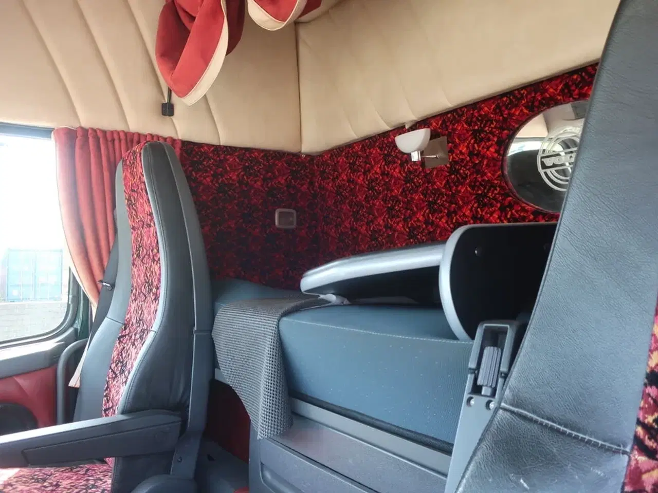 Billede 42 - Lastbil m. kran VOLVO FMX