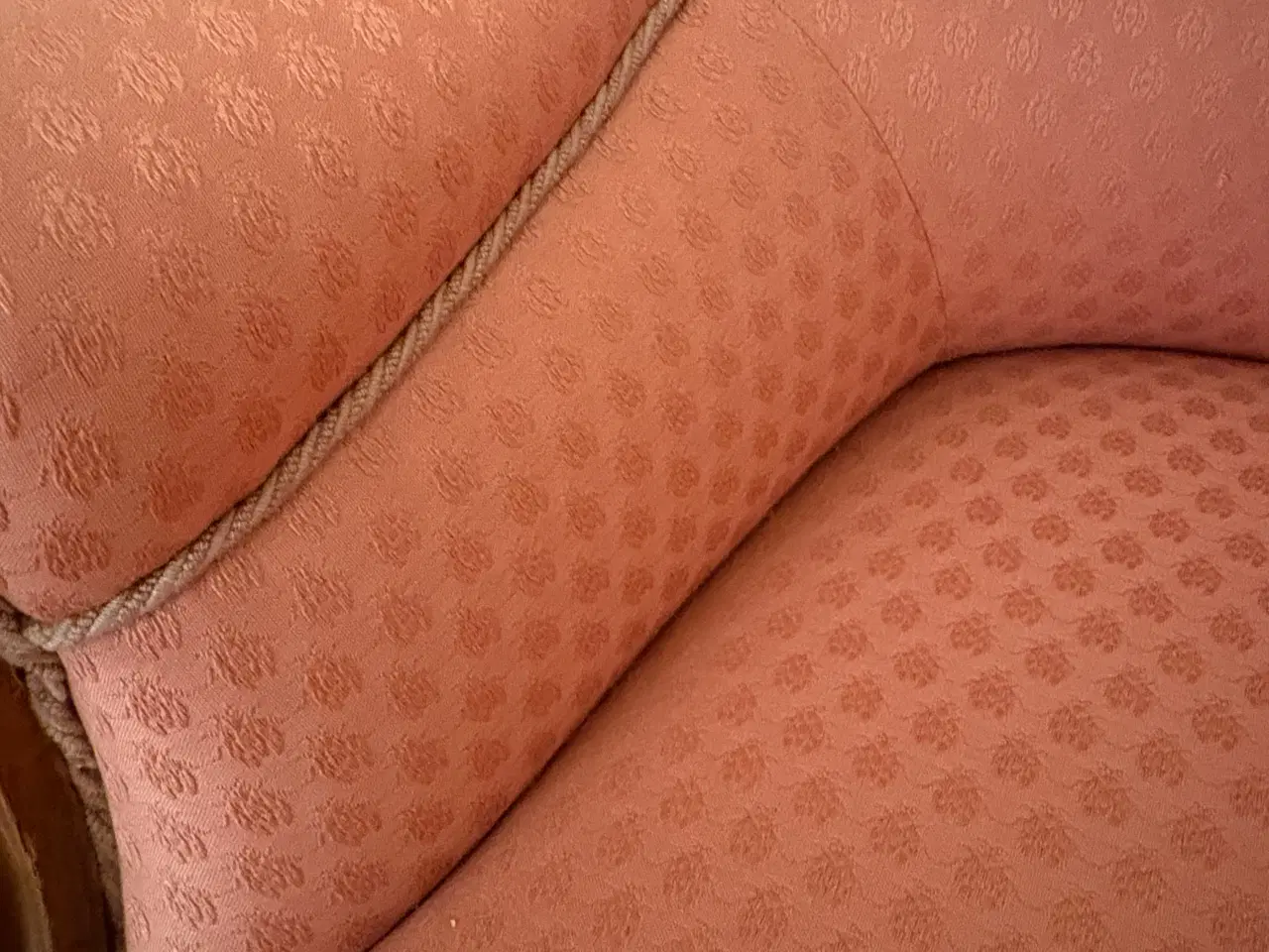 Billede 3 - Chr 8 sofa med nyere polstring