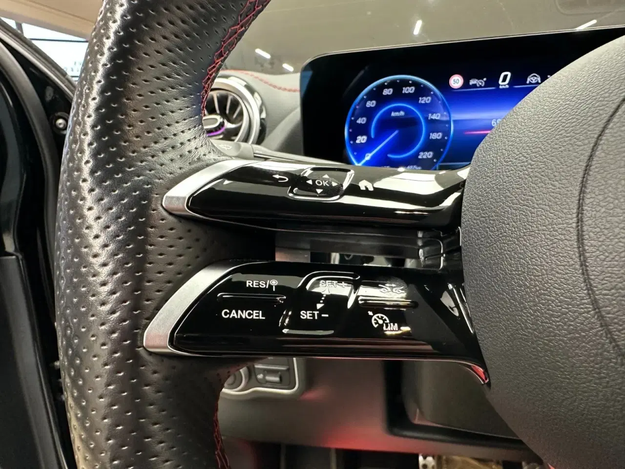 Billede 17 - Mercedes EQA350  AMG Line 4Matic