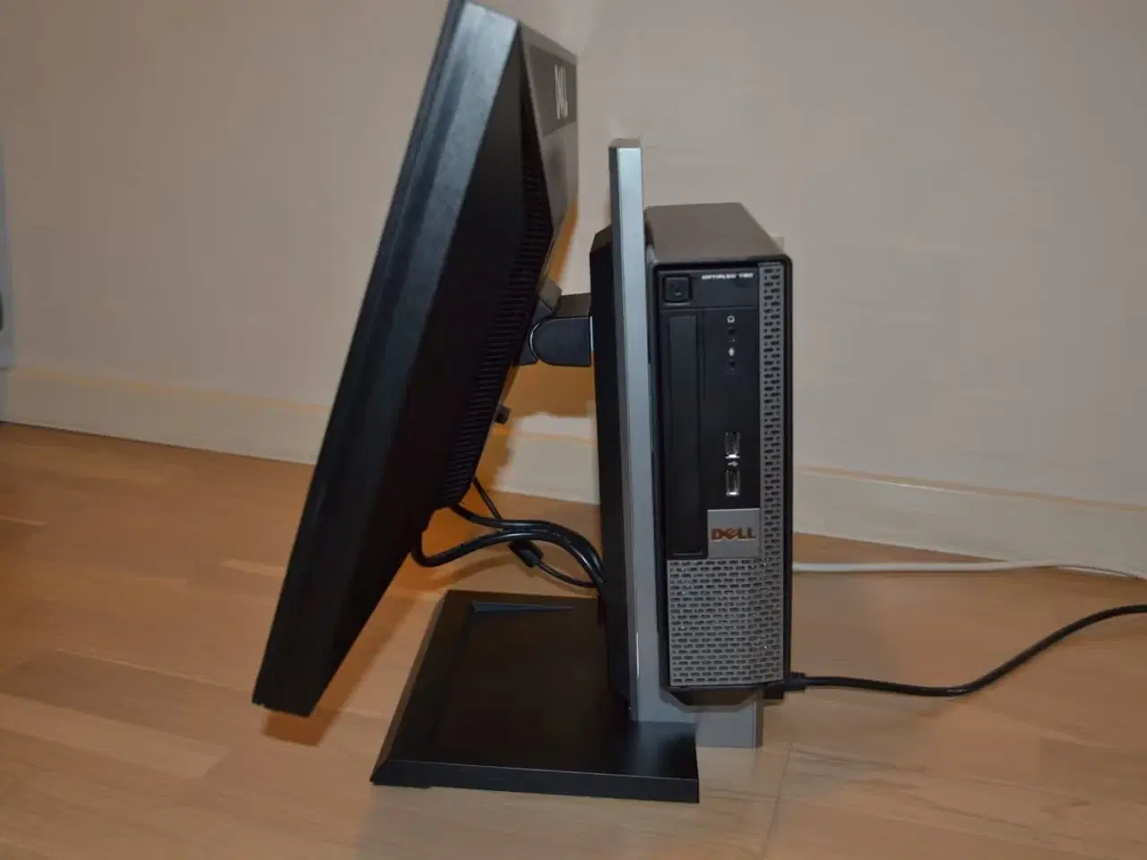 Billede 3 - Dell Optiplex 790 med tilbehør, Core i3, 128GB SSD