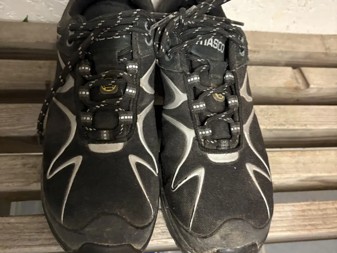 Billede 1 - Sikkerhedssko str 36