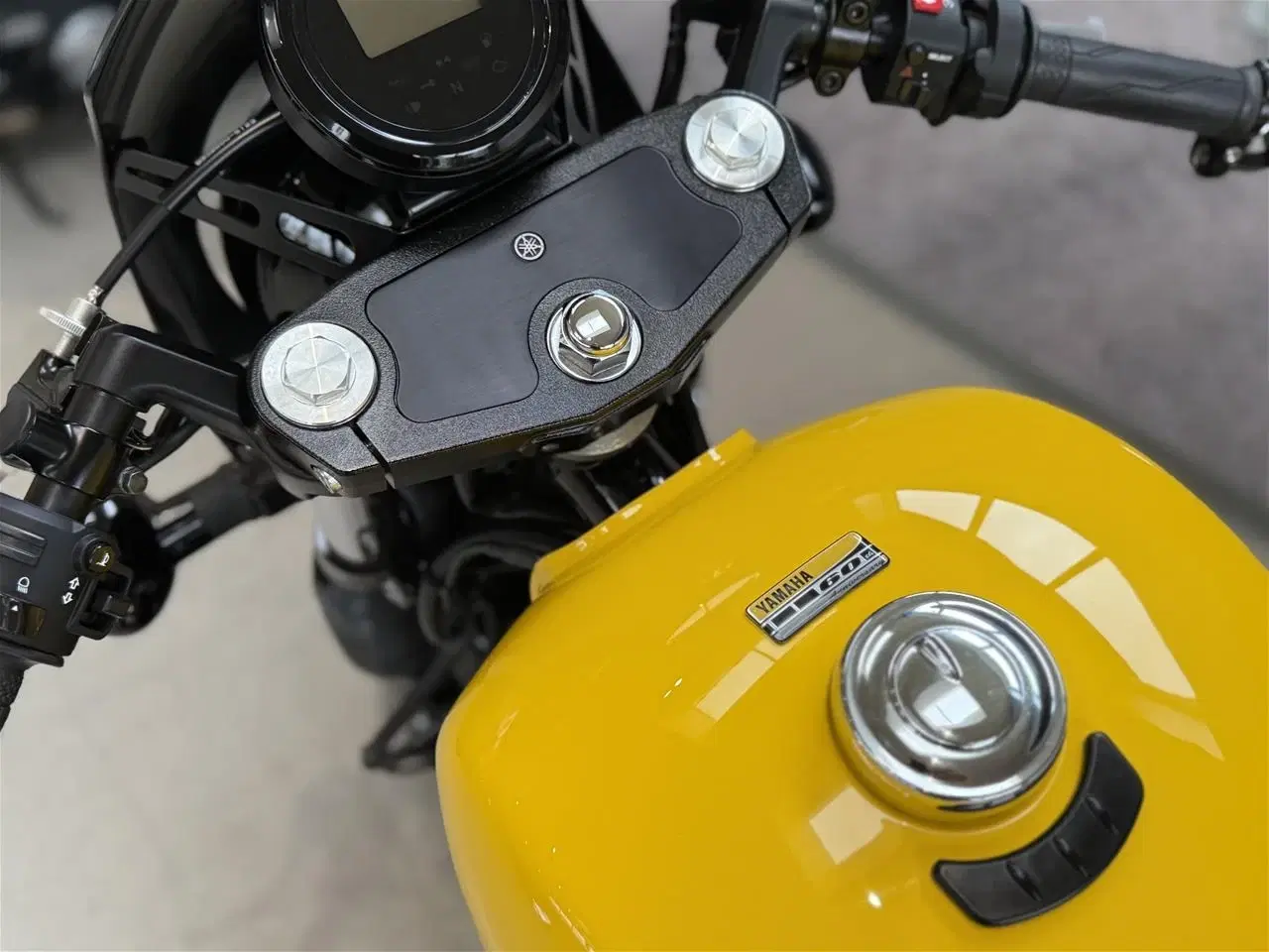 Billede 25 - Yamaha XV 950 CR 60th