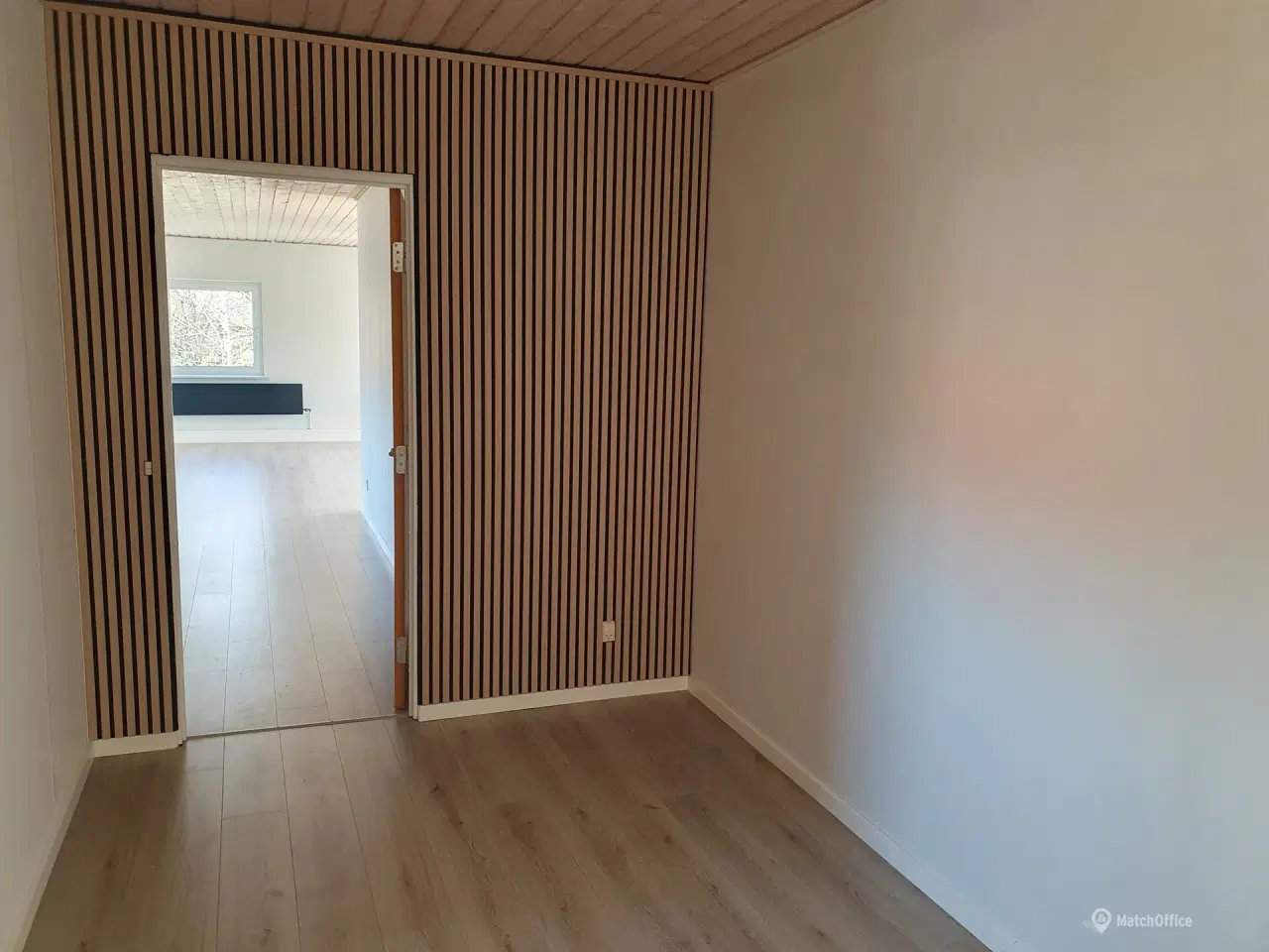 Billede 3 - Flot kontor-lejlighed på 1. sal lige ud til naturområde