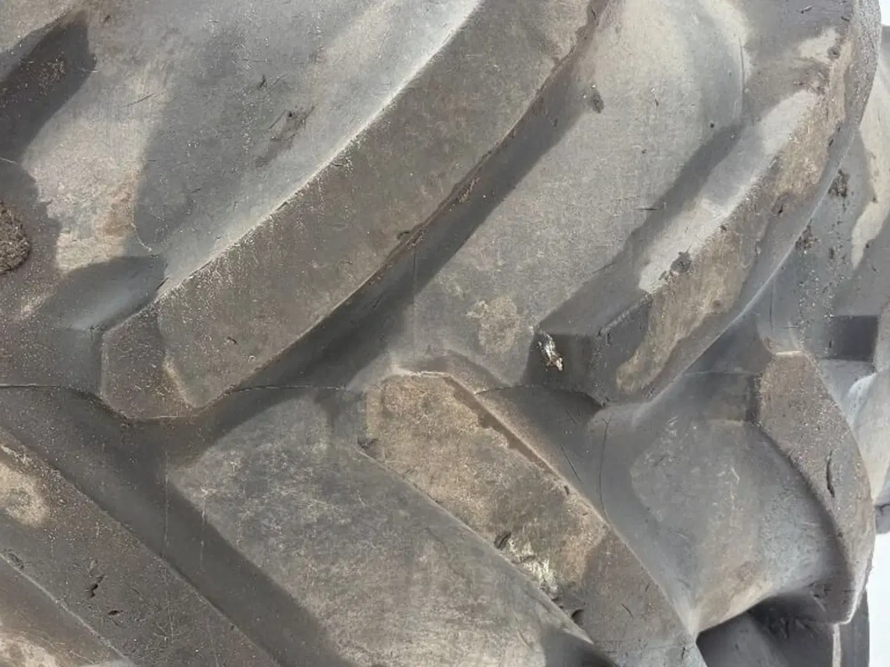 Billede 5 - Michelin 650/85R 38