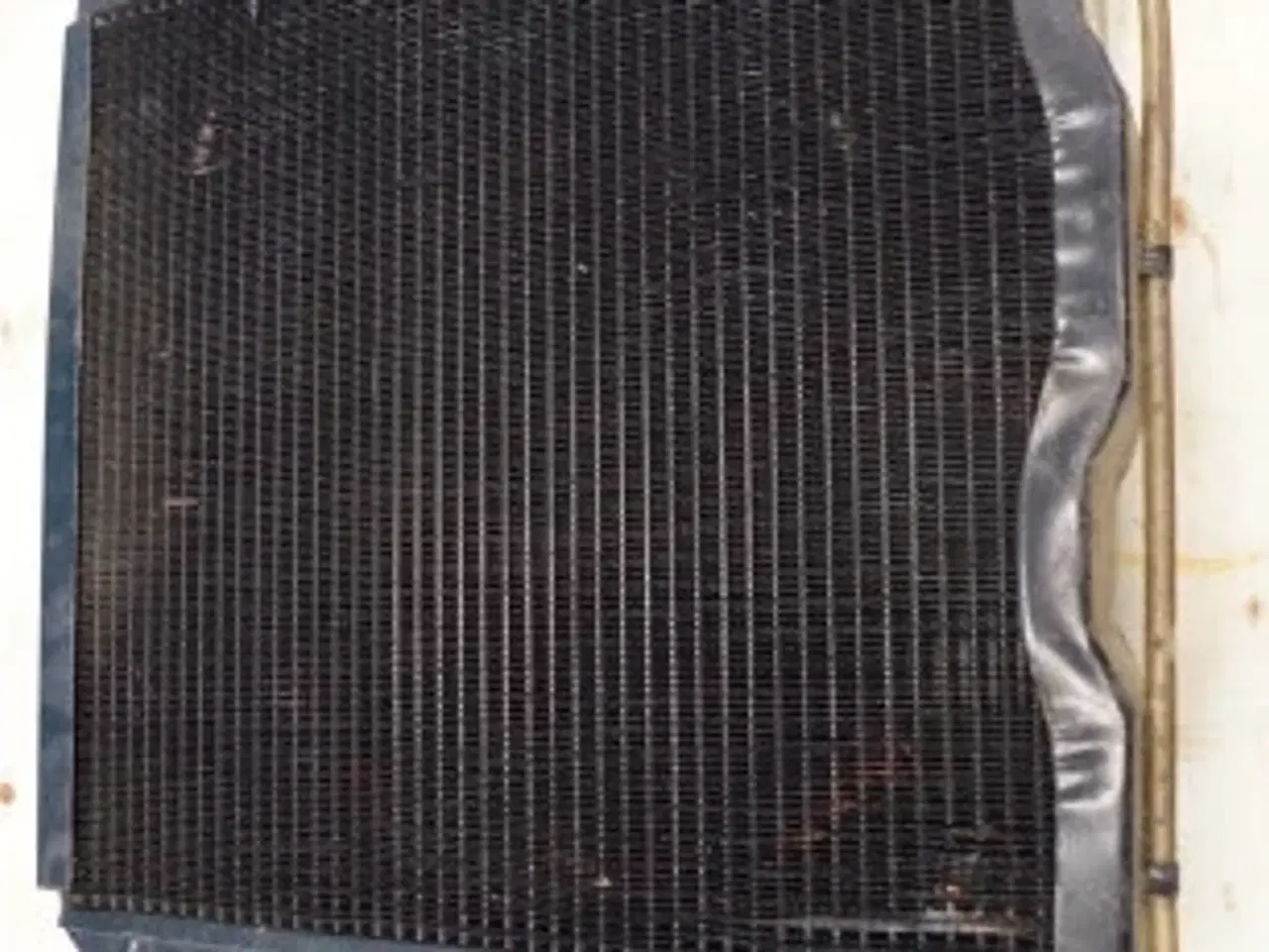 Billede 15 - Ford 4830 Køler E9NN8005AA