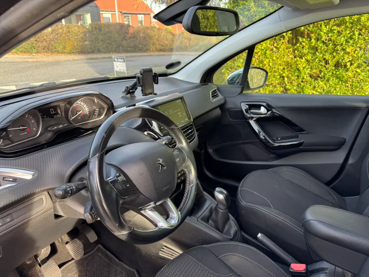 Billede 7 - Peugeot 208 Diesel med masser af udstyr
