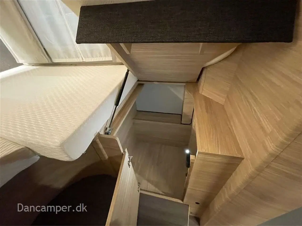 Billede 34 - 2024 - Knaus Van Ti Plus 650 MEG "VW" Platinum Selection Kommissionsbil! Autocamperen for den der ikke kan nøjes. Automatgear, adaptiv fartpilot, luftundervogn m.m.m.