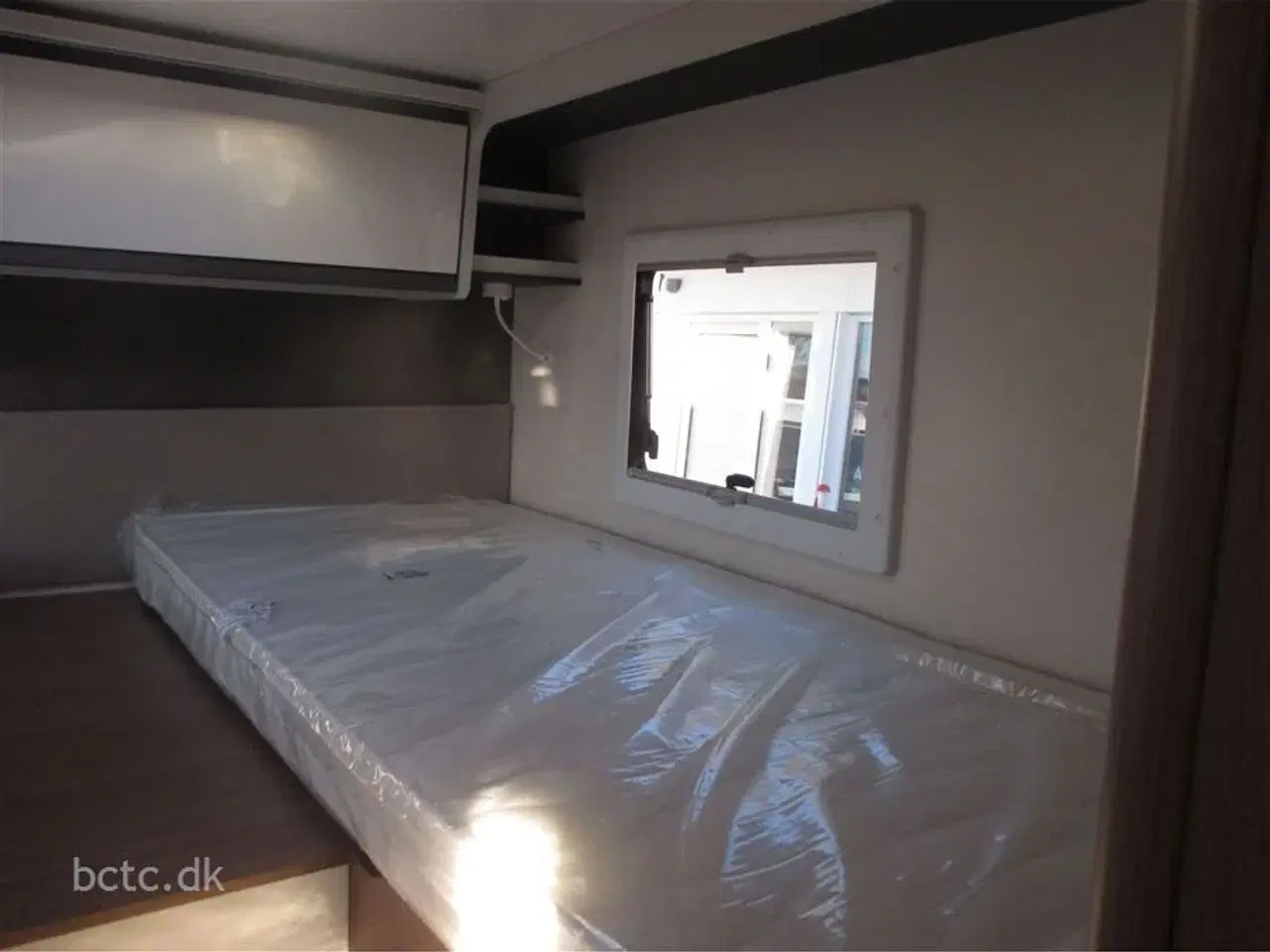 Billede 19 - 2026 - Elnagh Baron 539 Compact