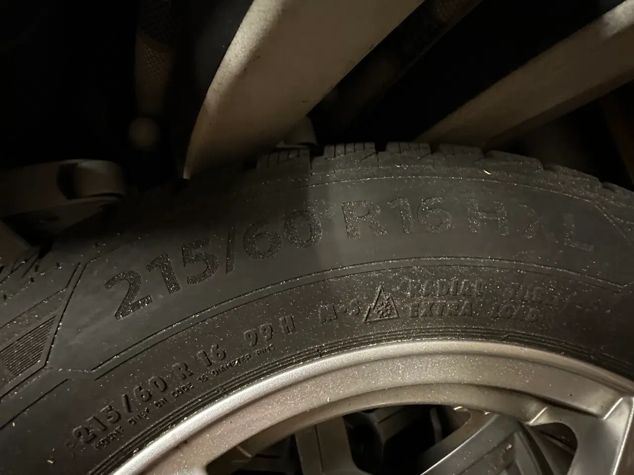 Billede 4 - Vinterdæk på 16" alufælge 