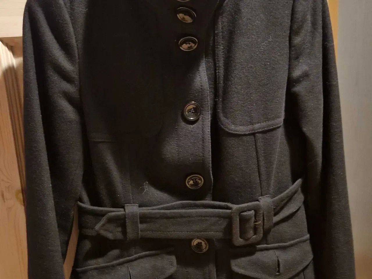 Billede 1 - Kort uld jakke