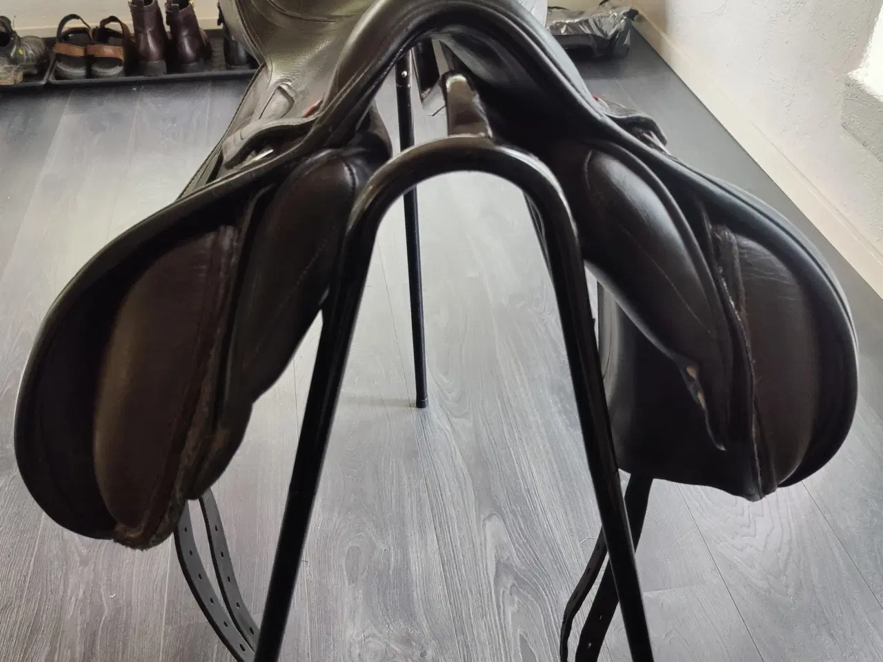 Billede 6 - Albion Kontact Lite Due springsadel 17,5"