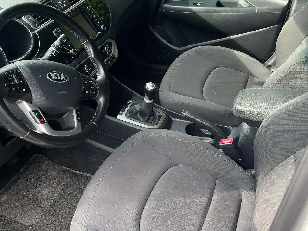 Billede 6 - KIA RIO 1.2 5-dørs Man. 5