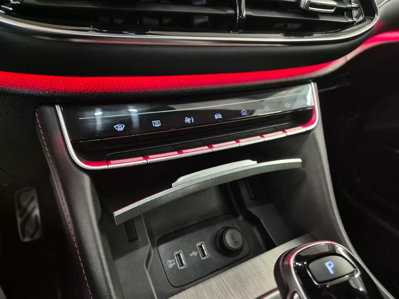 Billede 13 - MG EHS 1,5 T GDI  Plugin-hybrid Luxury 258HK 5d 10g Aut.