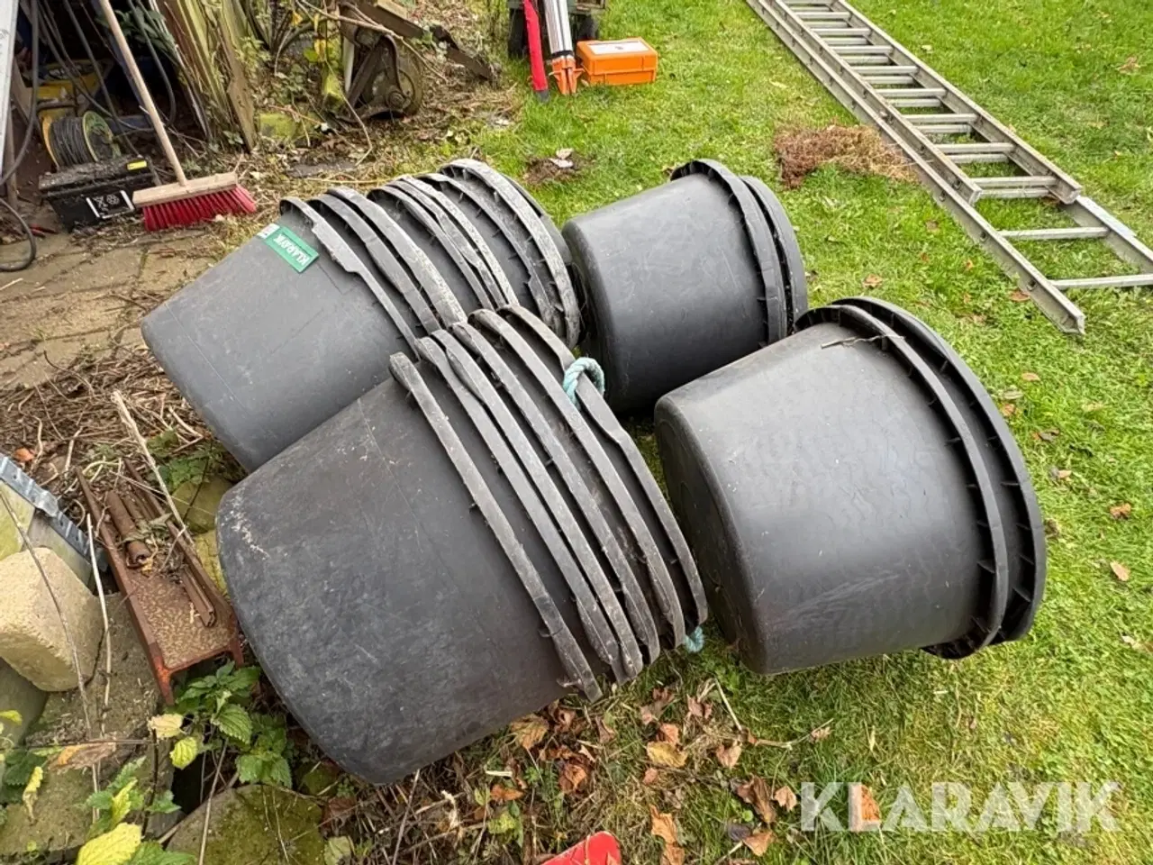 Billede 3 - Murerbaljer 23 styks og 4 små spande