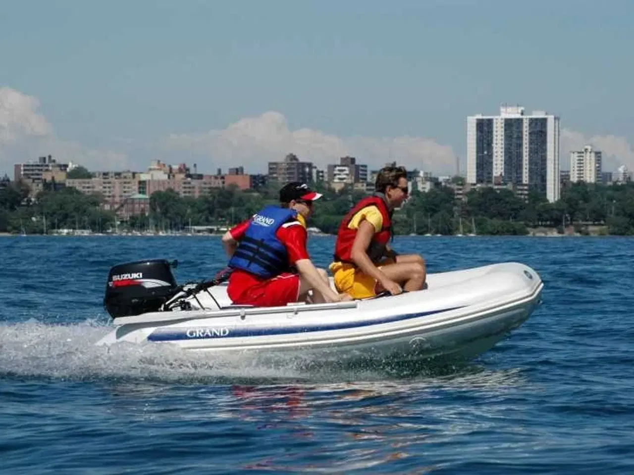 Billede 2 - Grand S330